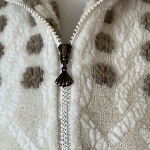 Duffel Outdoor fleece jacket in a size small - Picture 7 of 13